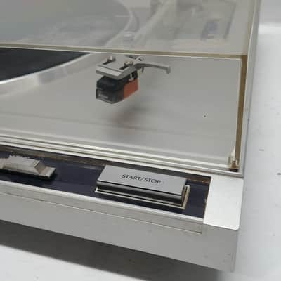 Vintage JVC QL-F300 Direct Drive Turntable *WORKS!* Record Player image 4