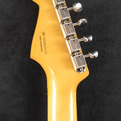 Fender Vintera III Early '60s Stratocaster Sonic Blue Rosewood Fingerboard image 6