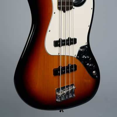 Fender American Standard Jazz Bass 2004 - Three Tone Sunburst image 2