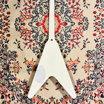 2016 Epiphone Brendon Small Signature "Snow Falcon" Flying V Dethklok Metalocalypse - Snow Burst - Limited Edition w/ Original Soft Case image 2