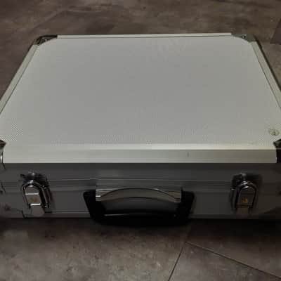 Pair of Akg Studio Condenser Mic's + Shockmounts, Cables & Locking Case (*Great for Drum Overheads*) image 4
