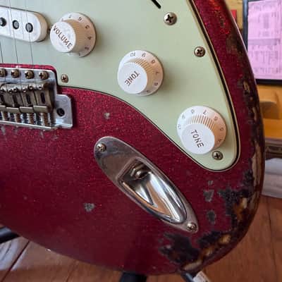 2026 Fender Custom Shop ‘61 Stratocaster SR25 Super Heavy Relic - Red Sparkle over 3 Tone Sunburst image 6