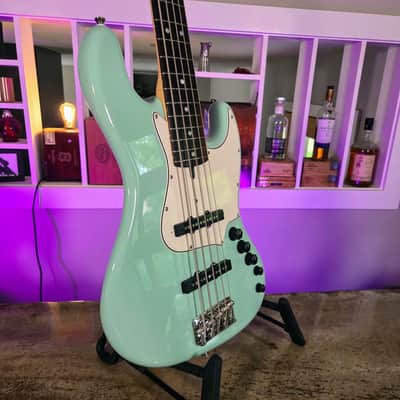 Alleva Coppolo LG5 Standard in Surf Green: White Pickguard, Indonesian Rosewood Fingerboard & AC In-House 60s Pickups image 7