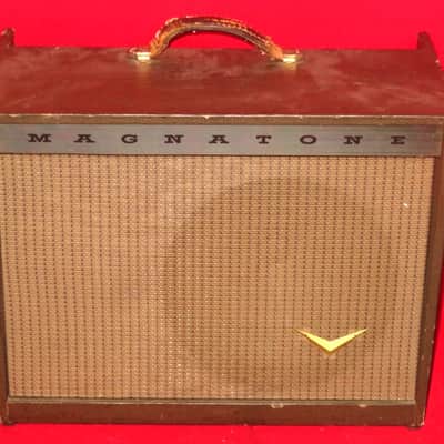 Magnatone 1959 Model 213 Troubadour 18 Watt Guitar Amplifier image 1