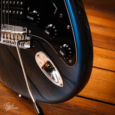 Fender American Professional II Stratocaster HSS Dark Night 2020 image 17