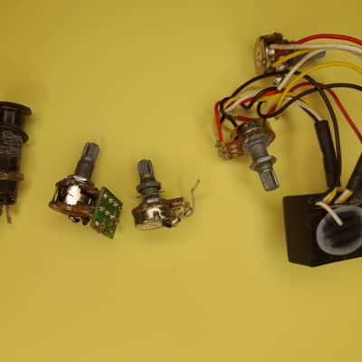 Harley Benton HBZ-2005 Bass Active EQ Electronic image 3