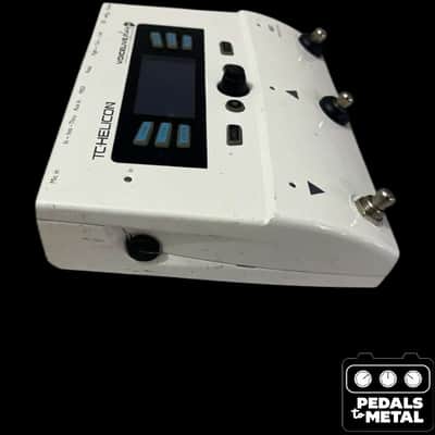 TC Helicon VoiceLive Play 2012 - Present - White - X18516 image 4