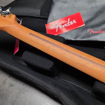 Fender American Acoustasonic Stratocaster 2020 BRAND NEW Sunburst Mahogany Body Spruce Top Semi-Hollow Body USA Fishman Piezo Noiseless Pickup Acoustic-Electric Guitar image 12