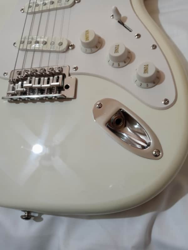 Tanglewood TSB57 ENTWISTLE PICKUPS image 1