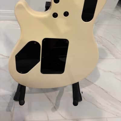 Awesome US Made Peavey EVH Wolfgang Special with Floyd Rose 1999 - Gloss Ivory w/ Orig Case! image 4
