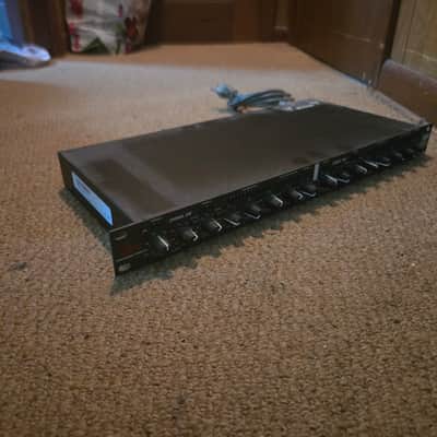 dbx 1066 Dual-Channel Compressor / Limiter / Gate 2010s - Black image 2