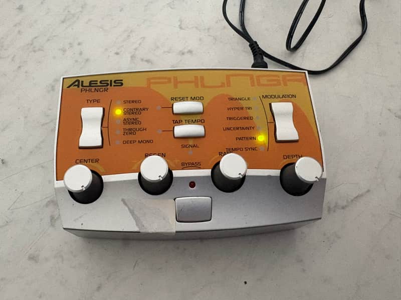 Alesis ModFX Faze Phaser 2000s - Red image 1