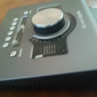 Universal Audio Apollo Twin X QUAD Heritage Edition Thunderbolt 3 Audio Interface 2021 - Present - Gray image 3
