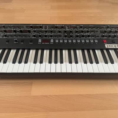 Sequential Prophet-6 49-Key 6-Voice Polyphonic Synthesizer 2018 - 2020 - Black with Wood Sides