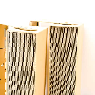 EAW UB52 Two-Way Full-Range Loudspeaker (PAIR) CG0103V image 2