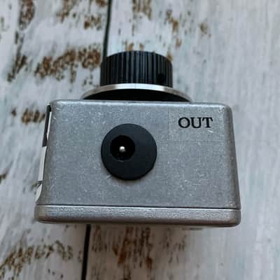 Alchemy Audio "Dead Bat" Dying 9 Volt Battery Simulator Effect Pedal Voltage Sag image 3