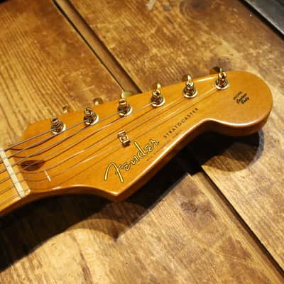 Fender 50th Anniversary Stratocaster 2004 - Aztec Gold image 7