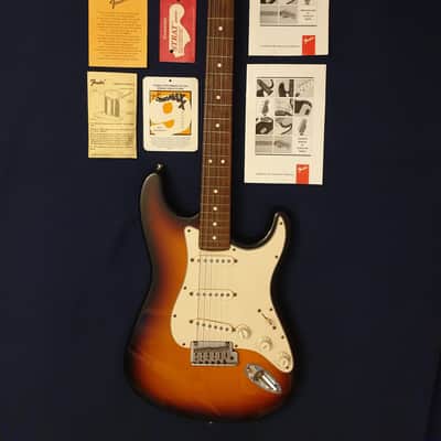 Fender Stratocaster American Standard – 1994 – Sunburst image 4