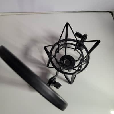 RODE NT1 Large Diaphragm Cardioid Condenser Microphone -Black image 6