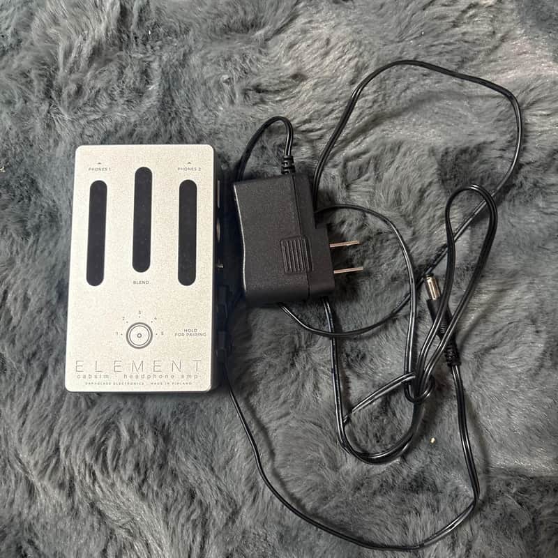 Darkglass Electronics element