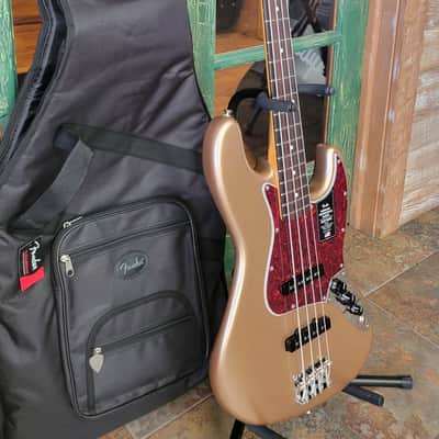 2025 Fender American Professional Classic Jazz Bass in Firemist Gold wDeluxe Bag image 5