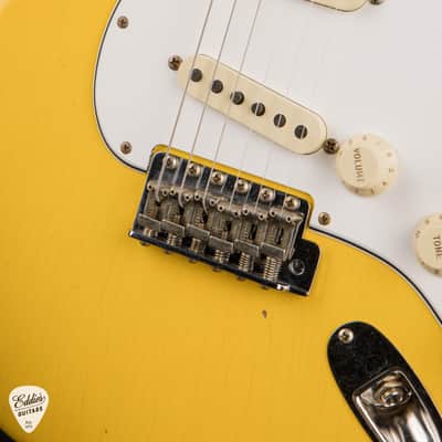 Fender Custom Shop 1965 Stratocaster Journeyman Relic - Aged Graffiti Yellow/Fender Custom Shop Event image 13