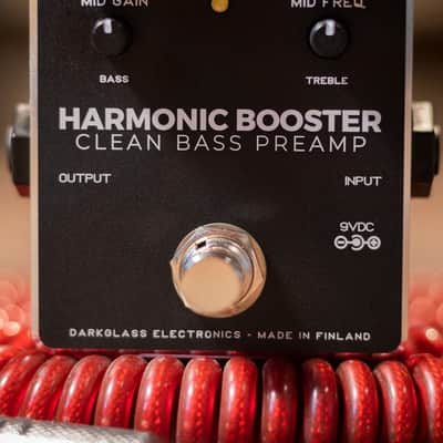 Darkglass Harmonic Booster Clean Bass Guitar Effects Preamp image 3
