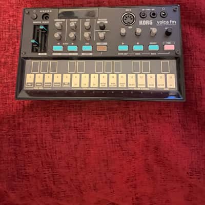 Korg Volca FM Digital FM Synthesizer (Boxed With Extras) image 2