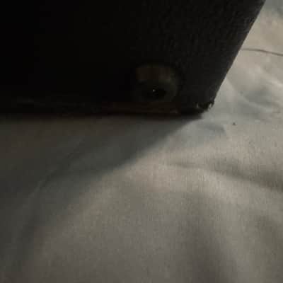 Ampeg BA-110v2 40-Watt 1x10" Bass Combo 2014 - Present Black image 11
