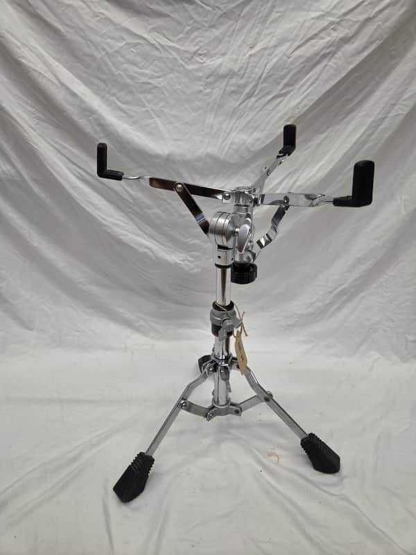 Yamaha Medium Weight Single-Braced Snare Drum Stand (245-29) image 1