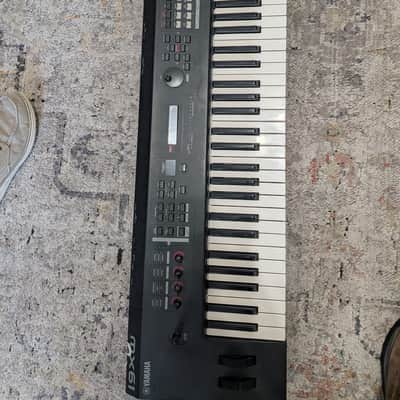 Yamaha MX61 61-Key Digital Synthesizer 2010s - Black (No Power Cord)