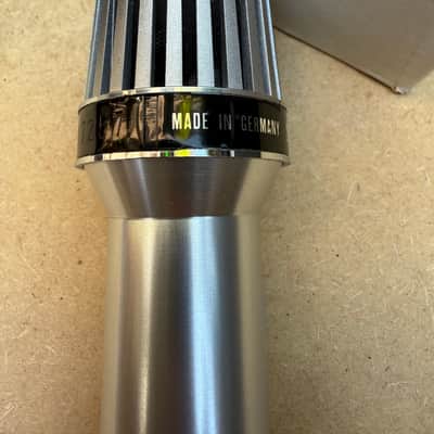Sennheiser MD 420 vintage microphone made in Germany with original box image 8