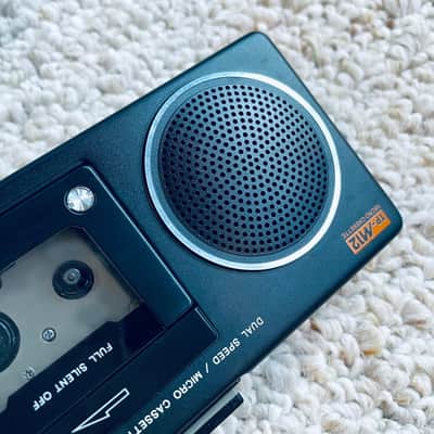 [RARE] AIWA TP-M12 Micro Cassette Corder, Excellent Looking ! For Display or Repair ! image 9