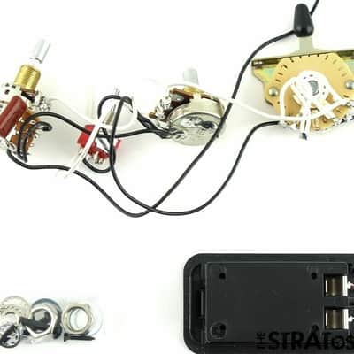 Charvel So-Cal Style 2 Pro Mod POTS 3 Way SWITCH +2 Way Mini Toggle Battery Pack image 2