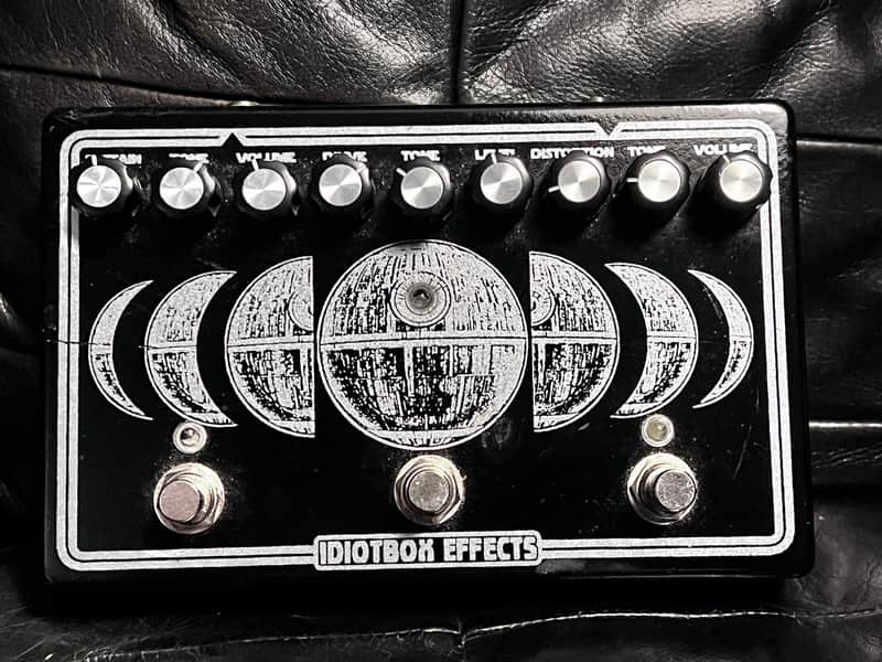 IdiotBox Effects That’s No Moon (Big Muff, Tube Screamer, Rat) - Black image 1