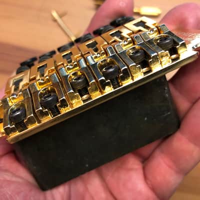 1993 MIJ NOS Fernandes FRT-5 Pro TRS By Takeuchi, Gold, Complete image 4