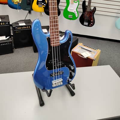 Squier Affinity P Bass Lake Placid Blue image 2