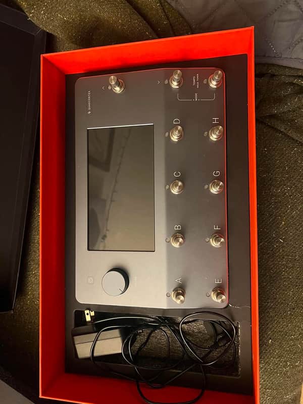 Neural DSP Quad Cortex 2021 - Present - Gray image 1