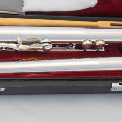 Yamaha YFL-581H (now 687H) Professional Flute All Silver Open-hole *Made in Japan *Cleaned & Serviced image 7