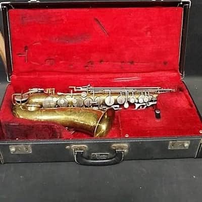 Martin Imperial Alto Saxophone, USA, Good Condition, with case, neck, mouthpiece image 1