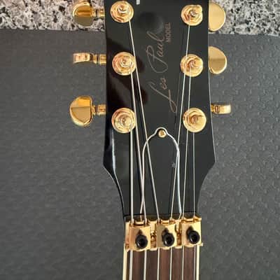 2025 Gibson Custom Shop Les Paul Axcess Standard Floyd Rose - Tri-Berry Burst - 8 lb 7 oz image 3