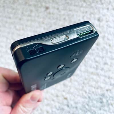 [RARE FULL SET] SONY WM EX707 Walkman Cassette Player, NEAR MINT BLACK, Working !! image 9