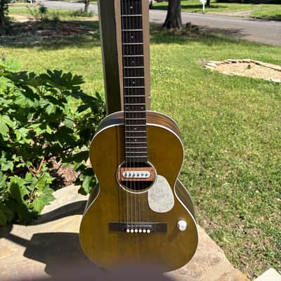 07-01 Aria 131 Parlor Rubber Bridge Guitar w/ Flats (2020s - Green) image 2