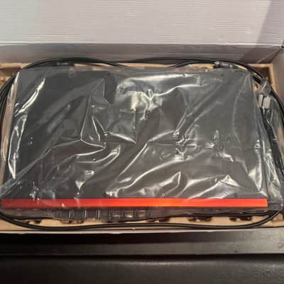 Focusrite Clarett OctoPre 8-Channel Mic Preamp with ADAT I/O 2017 - Present - Red image 5