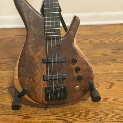 Beardly Customs Bass n/a 11/6/2017 Satin image 2