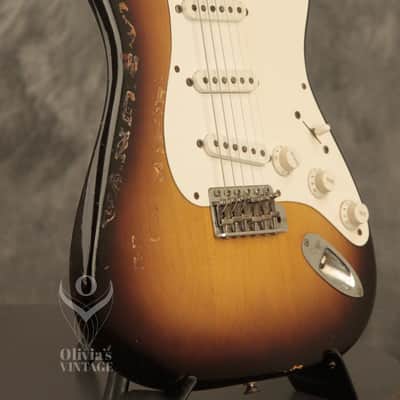 original 1957 Fender Stratocaster Sunburst w/orig. tweed case image 7