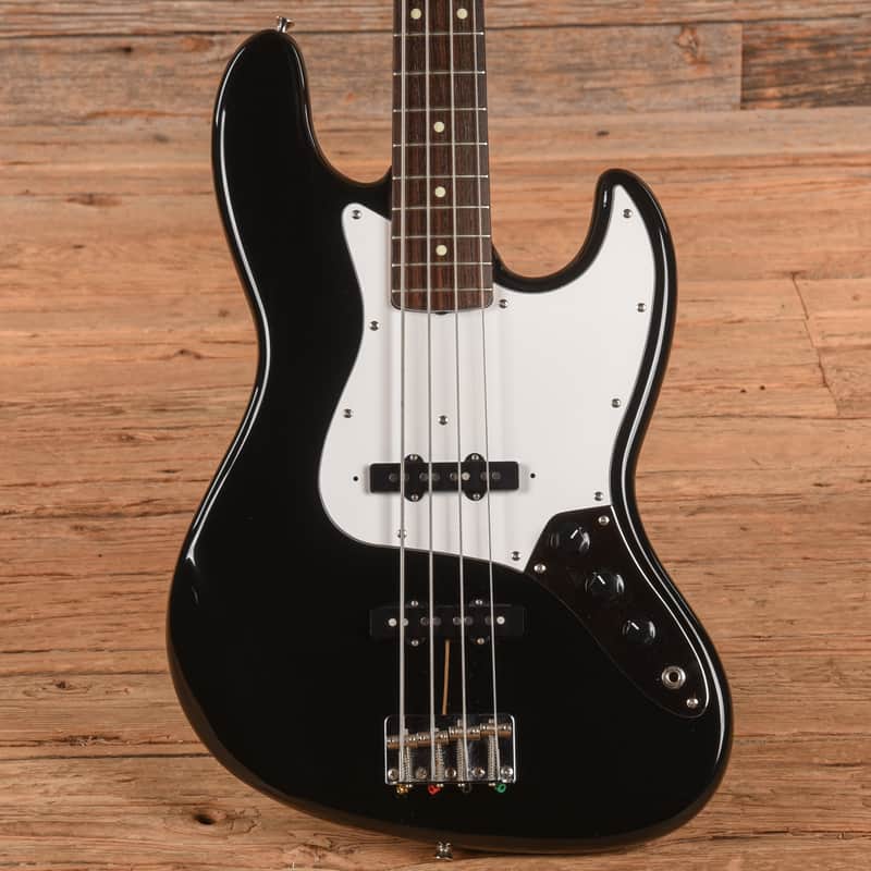 Squier Standard Jazz Bass