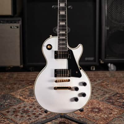 Epiphone Les Paul Custom Electric Guitar - Alpine White with Gig Bag image 3