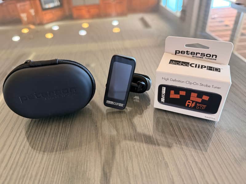 Peterson StroboClip HD High Definition Clip-On Guitar Tuner