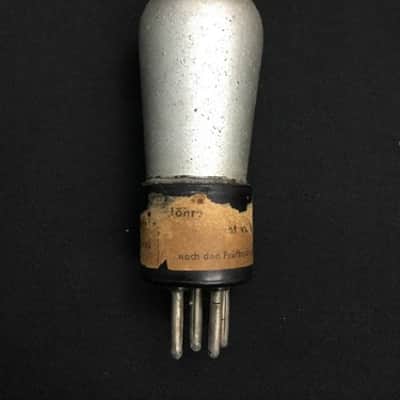 TELEFUNKEN AC 101 Coke Bottle TRIODE UNIVERSAL VACUUM TUBE Vintage A.4586-D image 2
